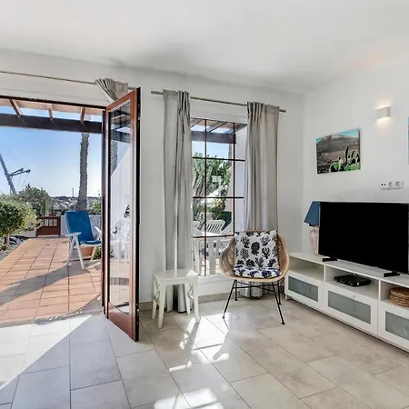 Puerto Chico Q Апартаменты *