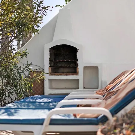 Апартаменты Puerto Chico Q *